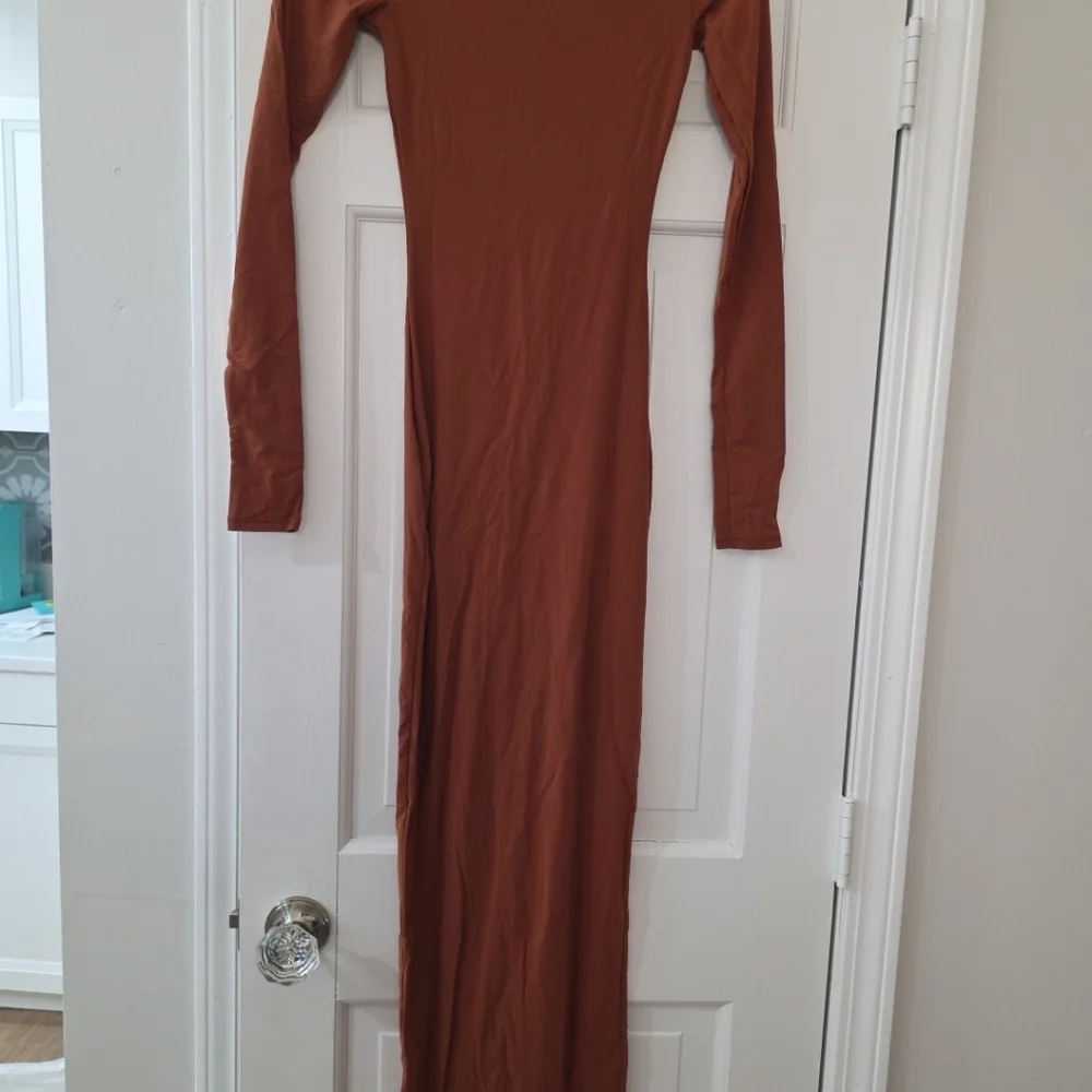 Skims Fits Everybody Long Sleeve Maxi Dress Rust Copper XXS